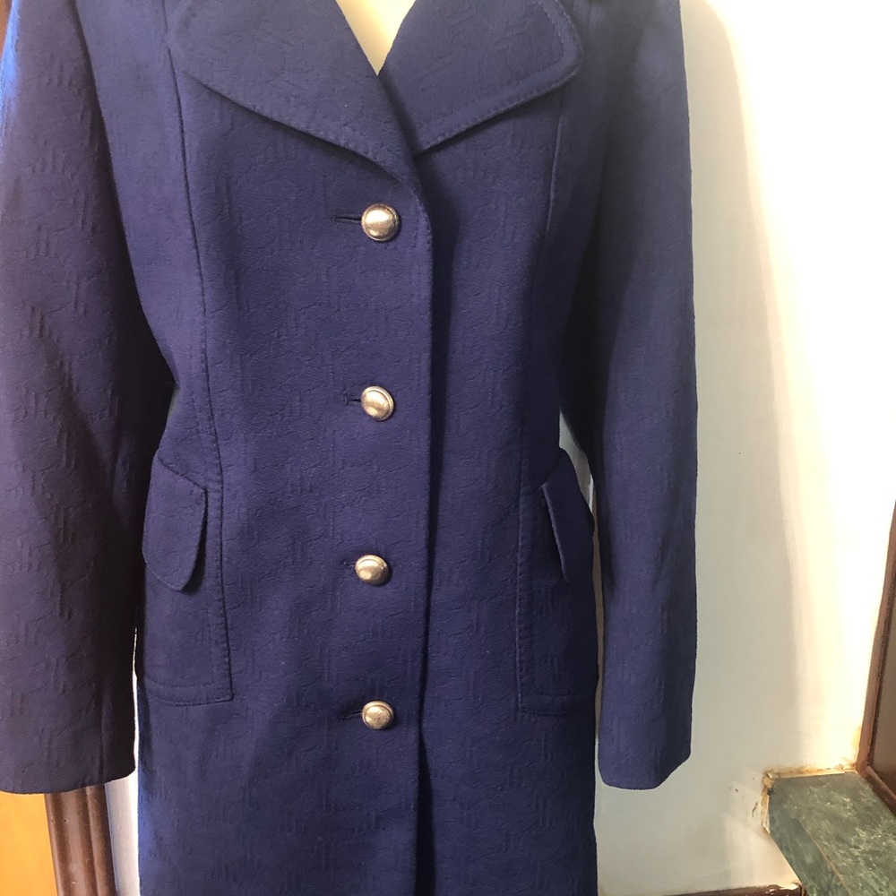 Diolen Loft VTG Y2k coat with pockets and gold buttons old money